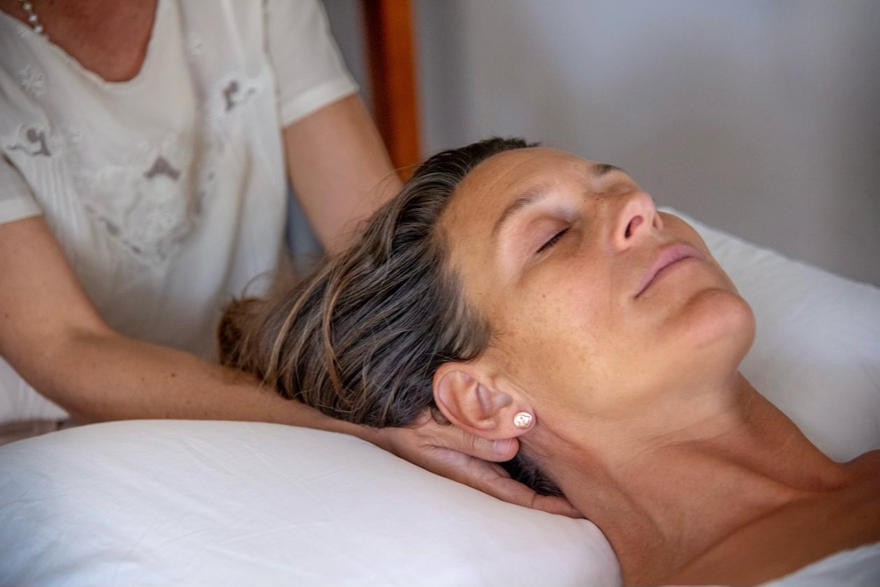 This is craniosacral osteopathy technique to help with neck pain, headaches, TMJ jaw pain, reduce stress, improve sleep, calm, mental focus, mood and more energy.