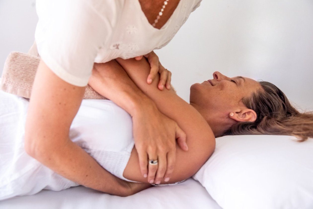 Osteopathic technique helpful for back pain, neck pain, headaches, shoulder pain, arm and wrist pain, better breathing and digestion.